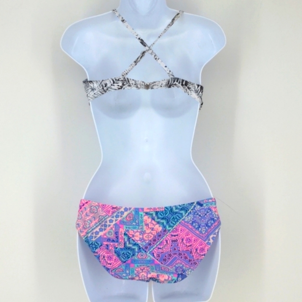 No Boundaries Leaf Pattern Black Pink Bikini Set … - image 2